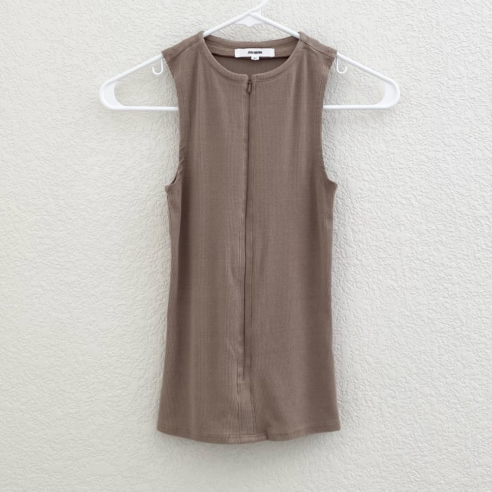 Joah Brown Invisible Zip Tank Top in Taupe